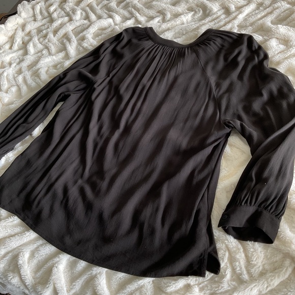 Old Navy Button-up Peasant Top - Picture 10 of 10